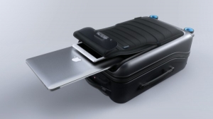 BlueSmart_luggage_render-600x337