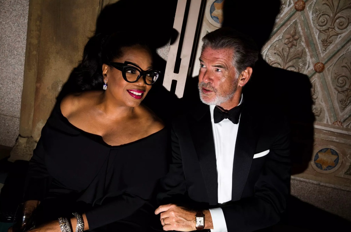 jantar Ralph Lauren 50 anos - Oprah Winfrey e Piere Brosnan